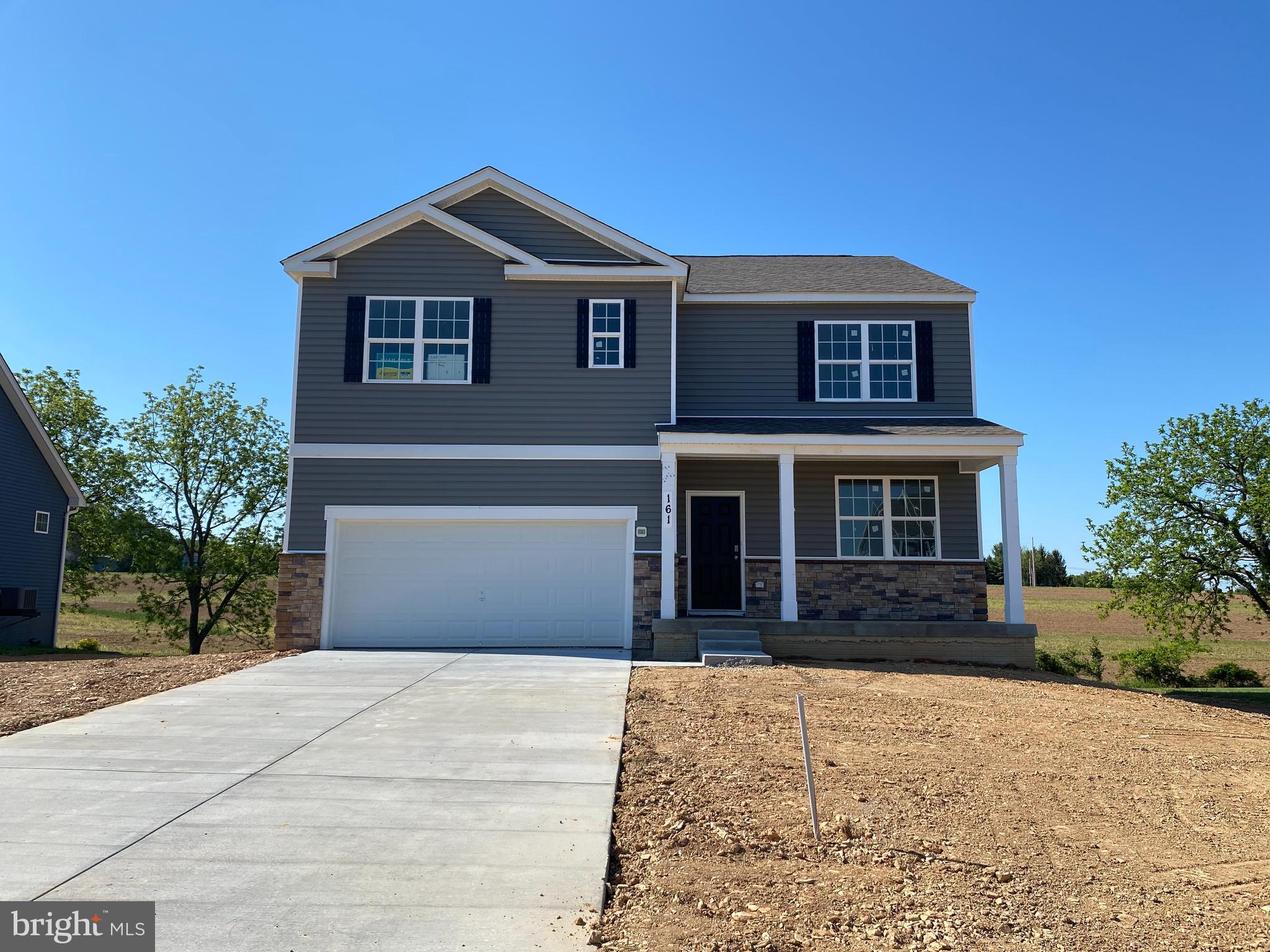 HIGH POINTE - Residential