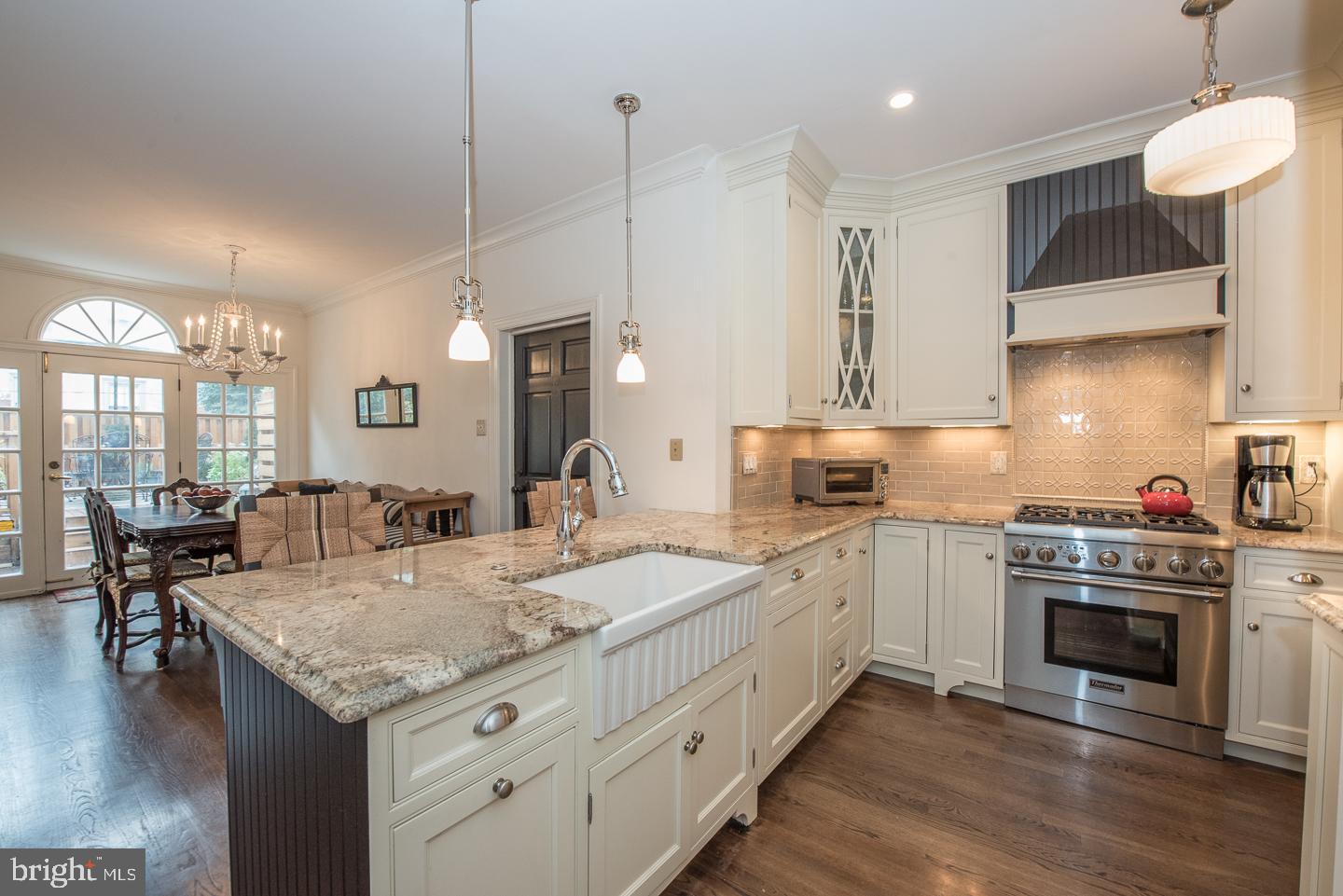 FAIRMOUNT - Residential
