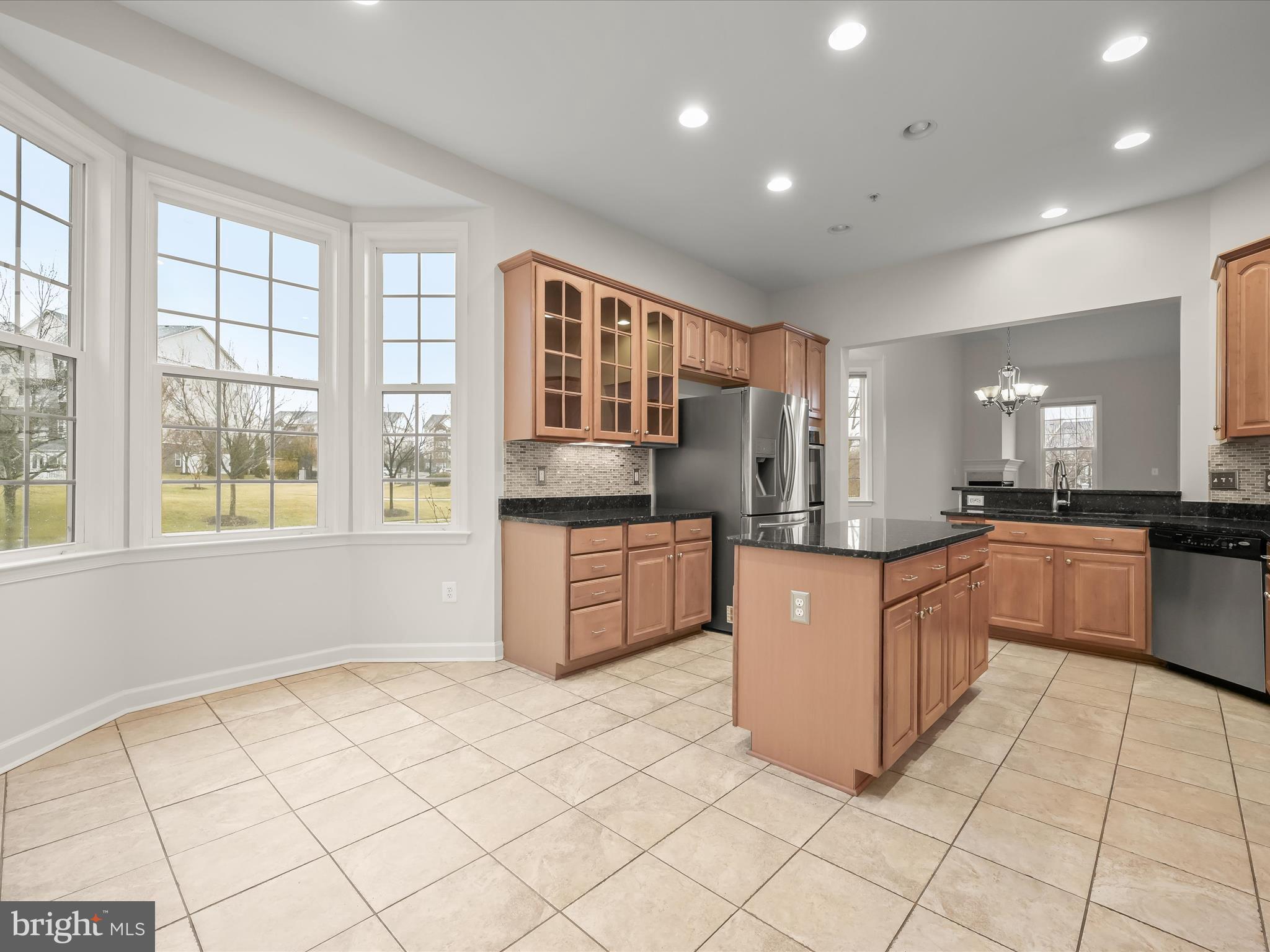 COURTYARDS AT WAVERLY WOODS EAST - Residential