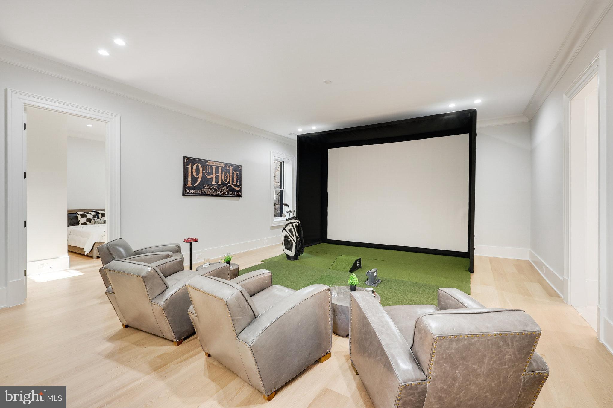 LANGLEY FOREST - Residential