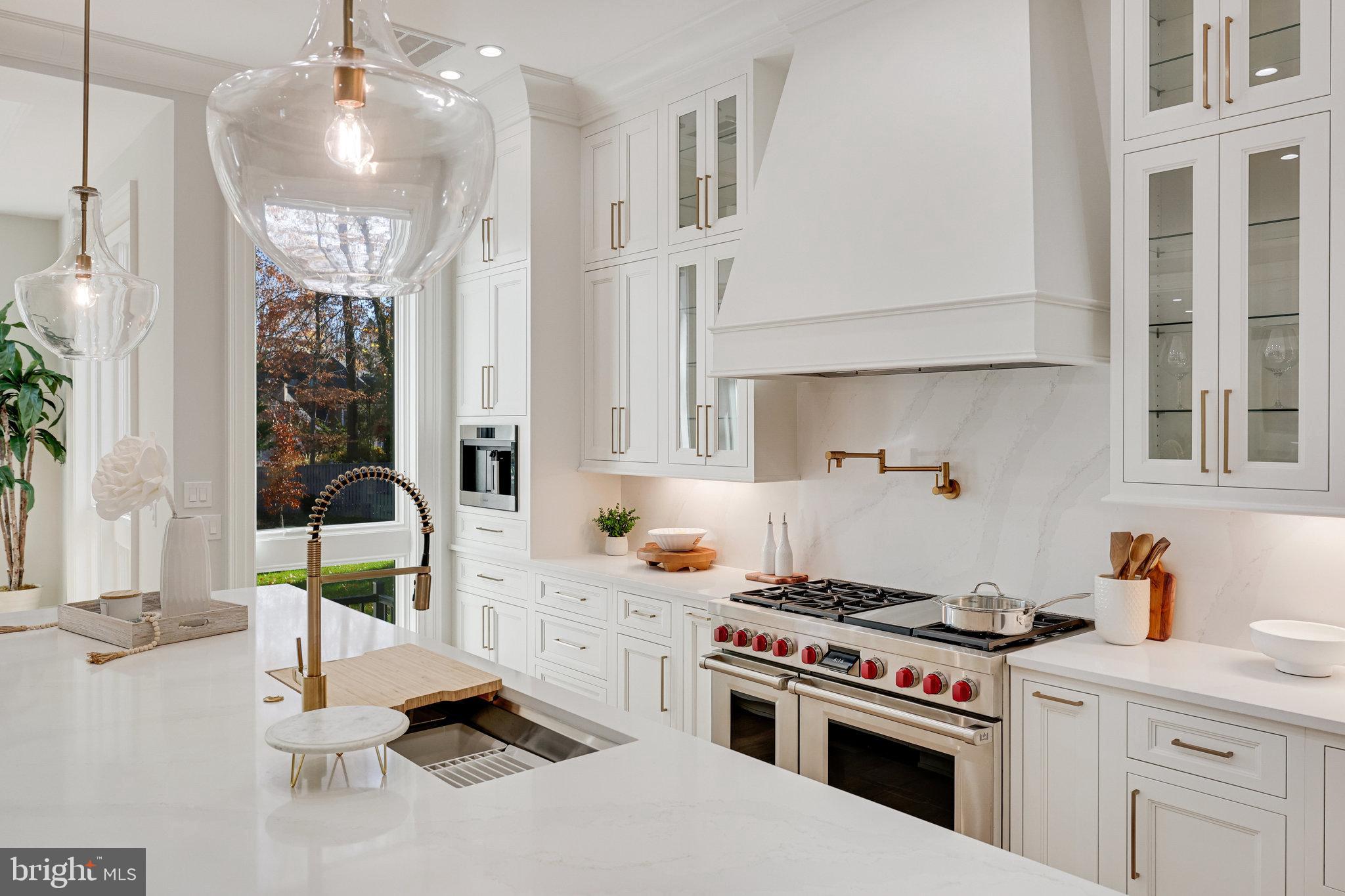 LANGLEY FOREST - Residential