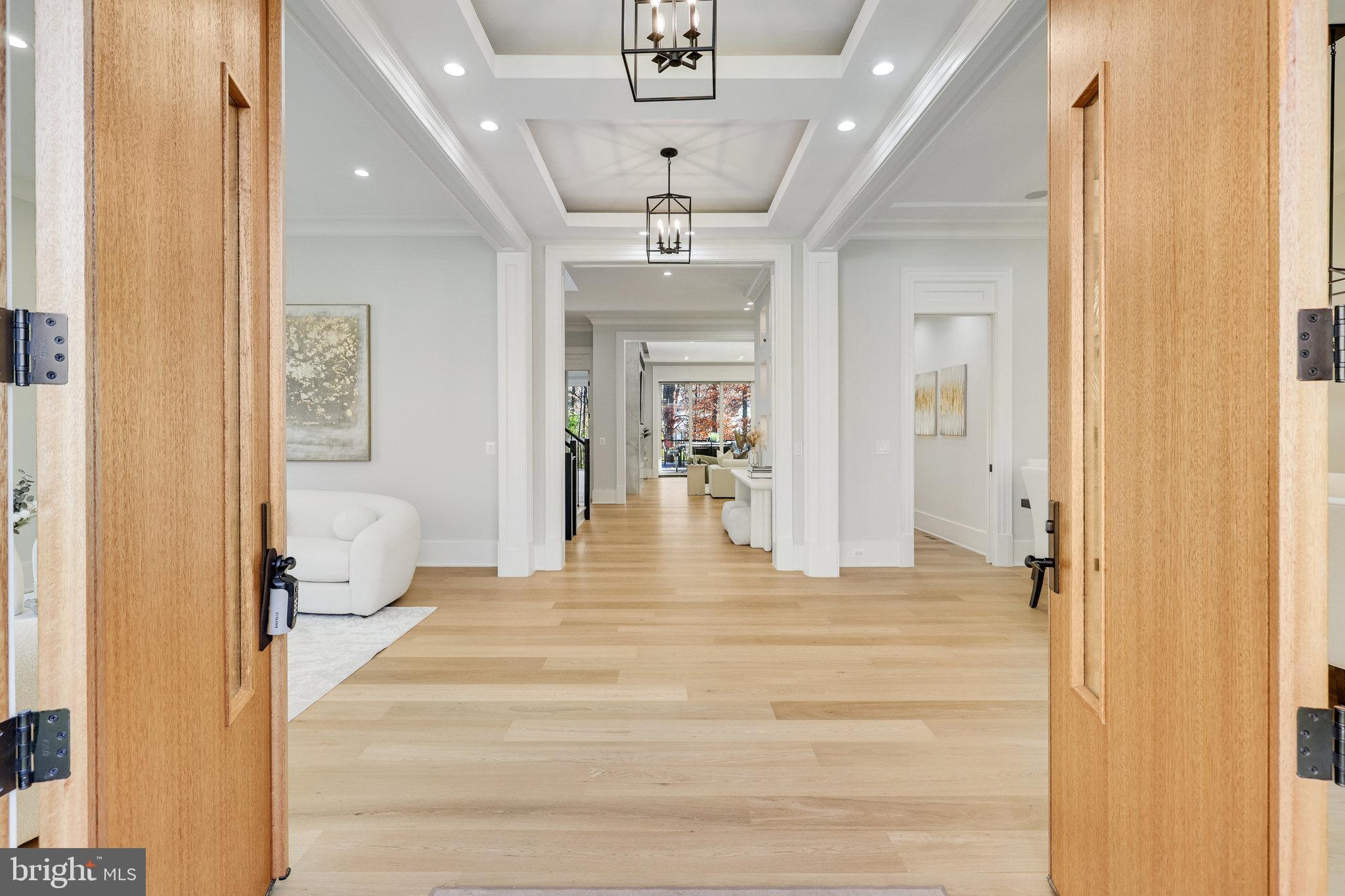 LANGLEY FOREST - Residential