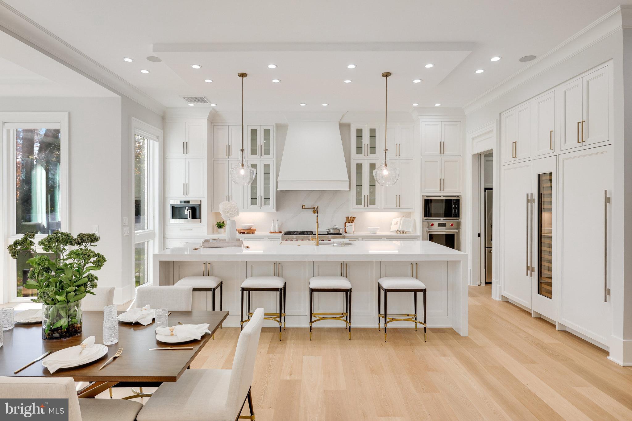 LANGLEY FOREST - Residential