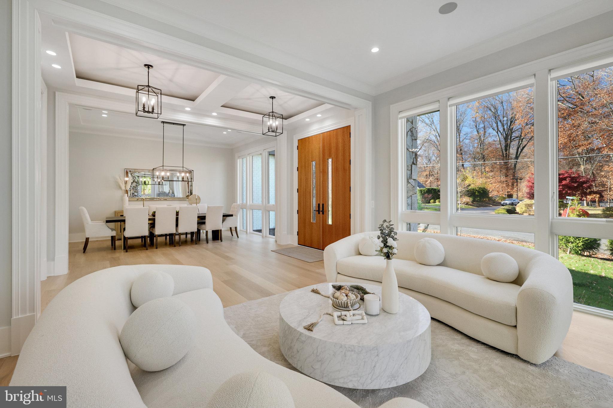 LANGLEY FOREST - Residential