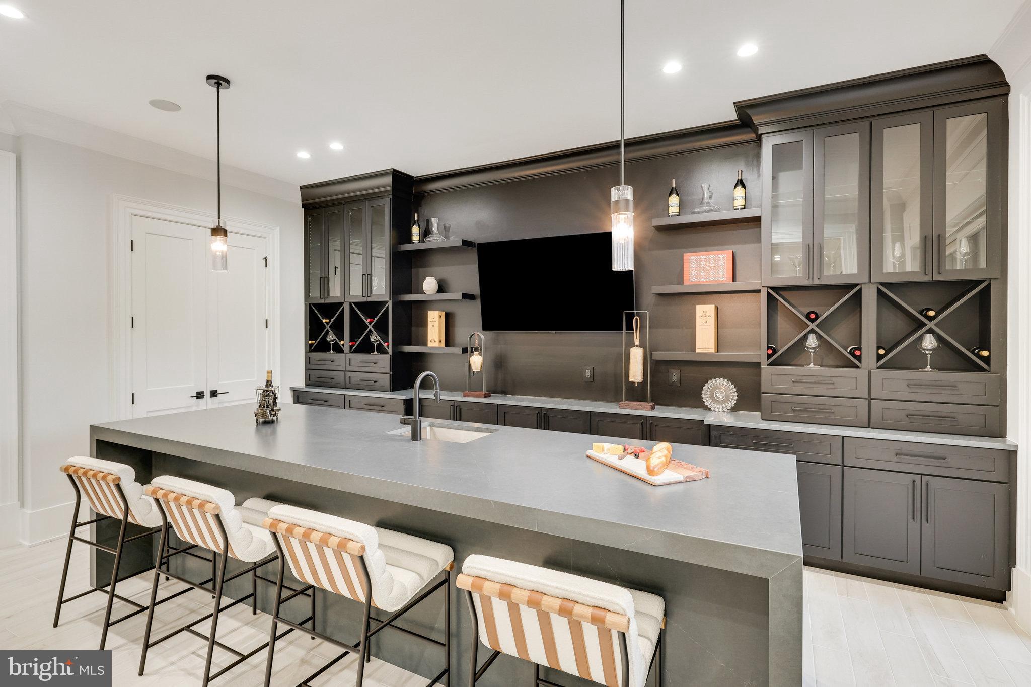 LANGLEY FOREST - Residential