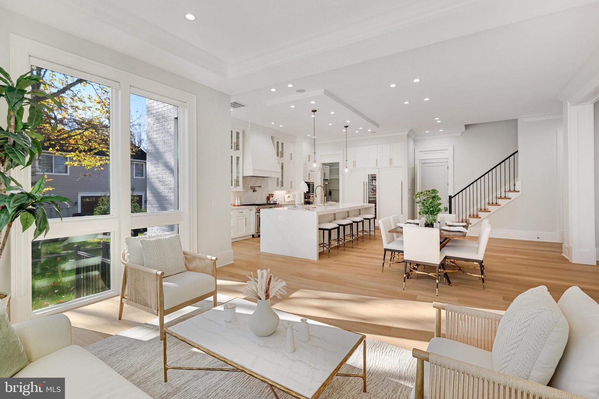 LANGLEY FOREST - Residential
