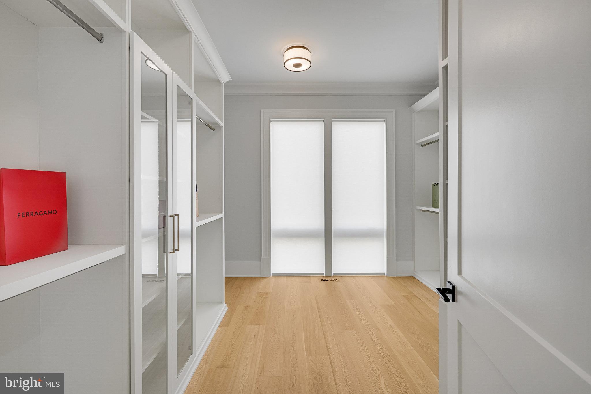 LANGLEY FOREST - Residential
