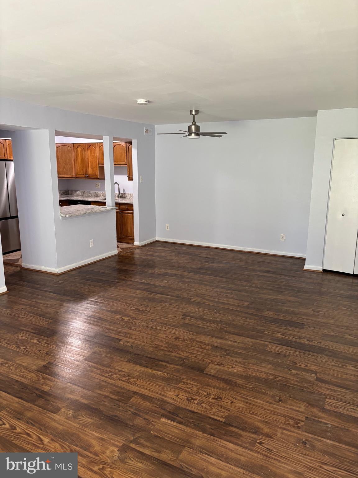 TREETOP CONDO - Residential