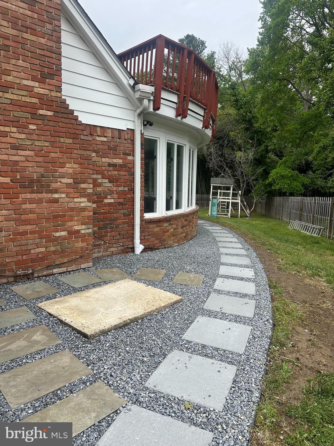 TANTALLON ON THE POTOMAC - Residential Lease
