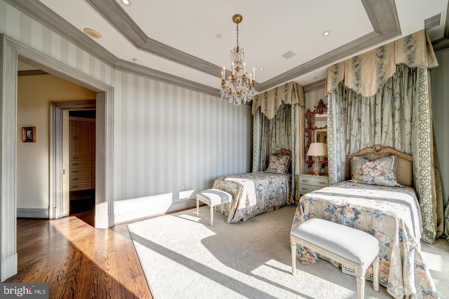 BALLSTON - Residential
