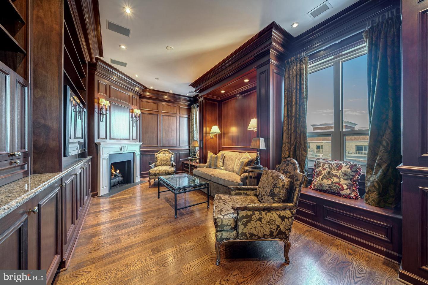 BALLSTON - Residential