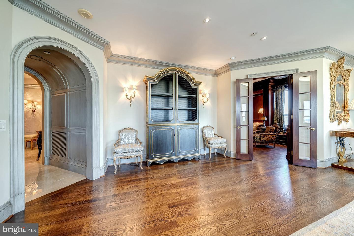 BALLSTON - Residential