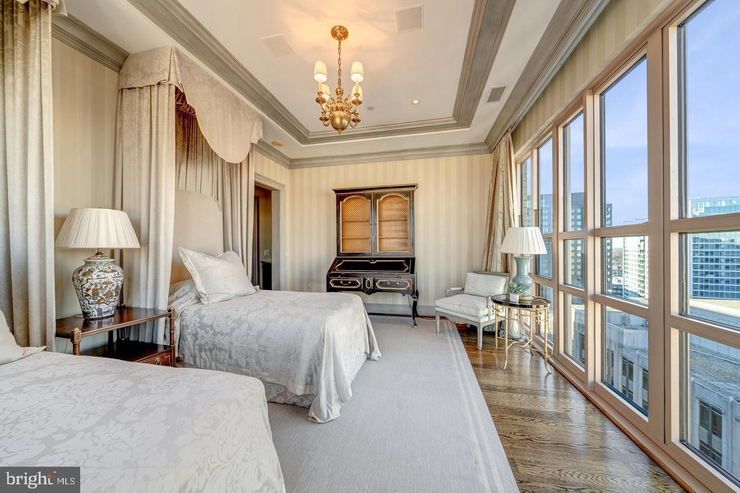 BALLSTON - Residential