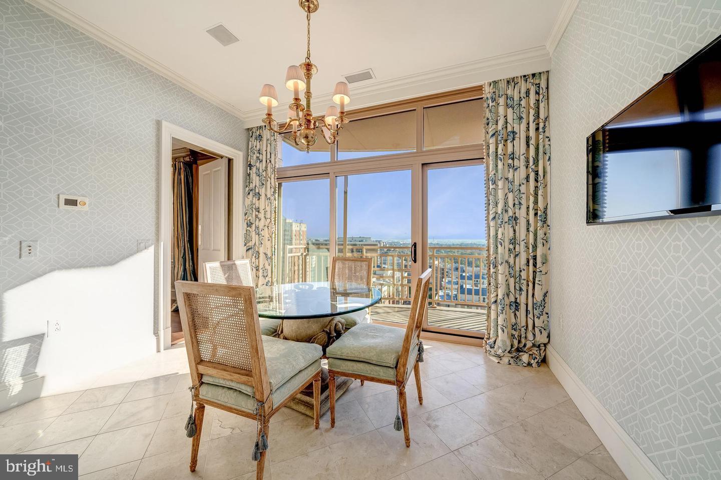 BALLSTON - Residential