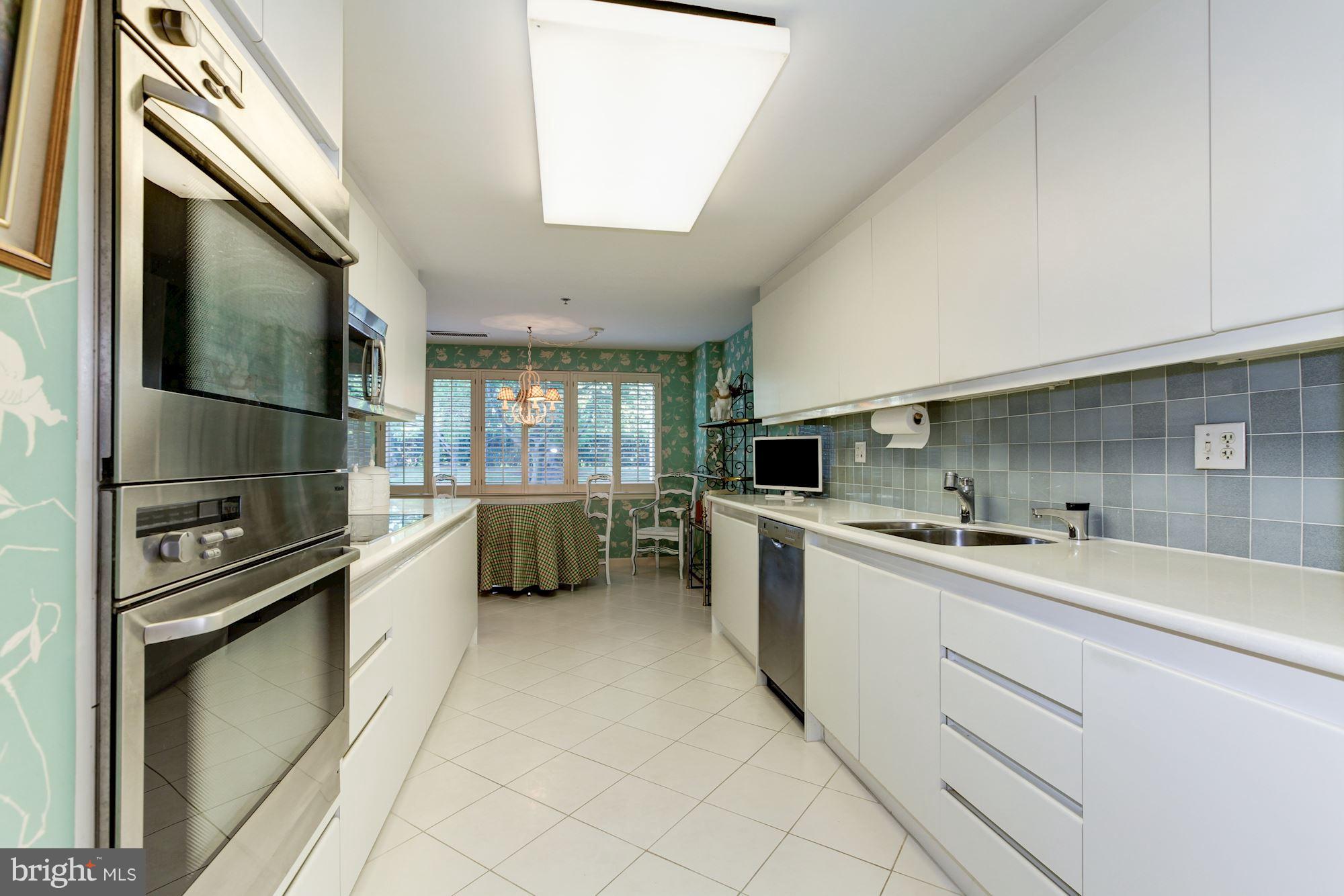 SOMERSET HOUSE 2 - Residential