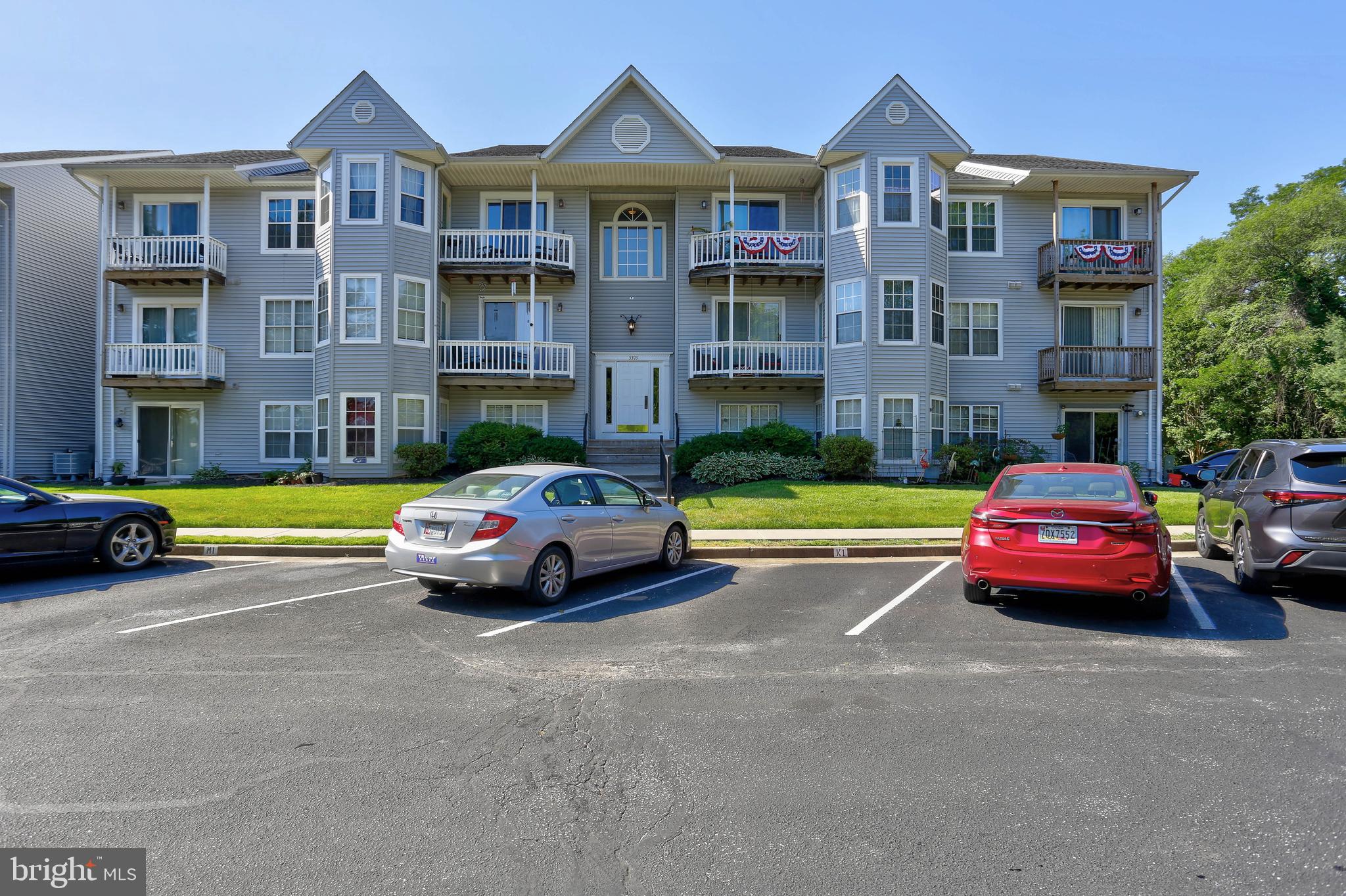 CHESTERFIELD GARDEN CONDOMINIUM - Residential