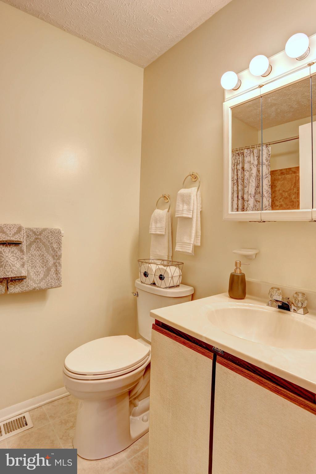CHESTERFIELD GARDEN CONDOMINIUM - Residential