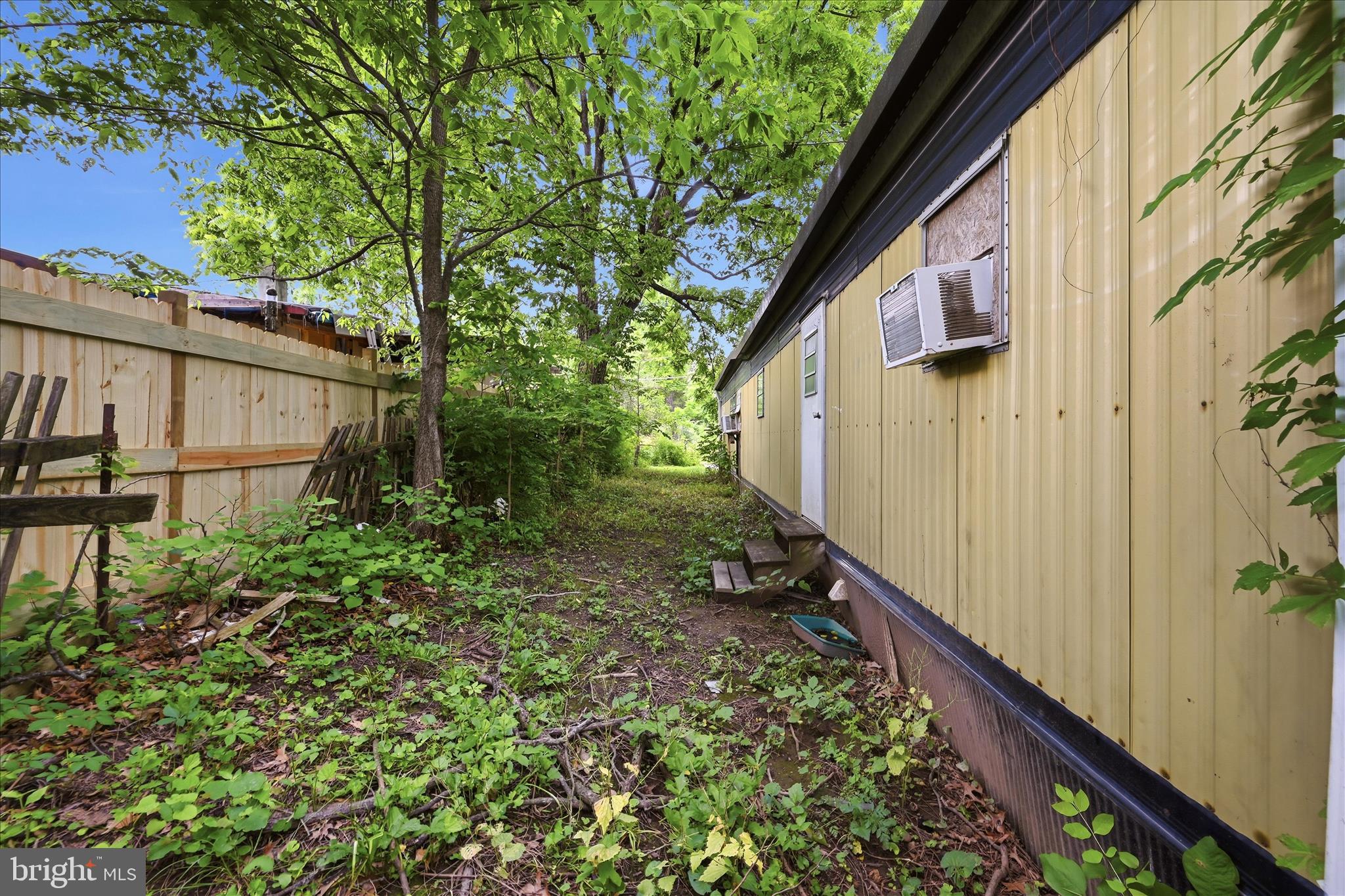 HARPERS FERRY CAMPSITES - Residential