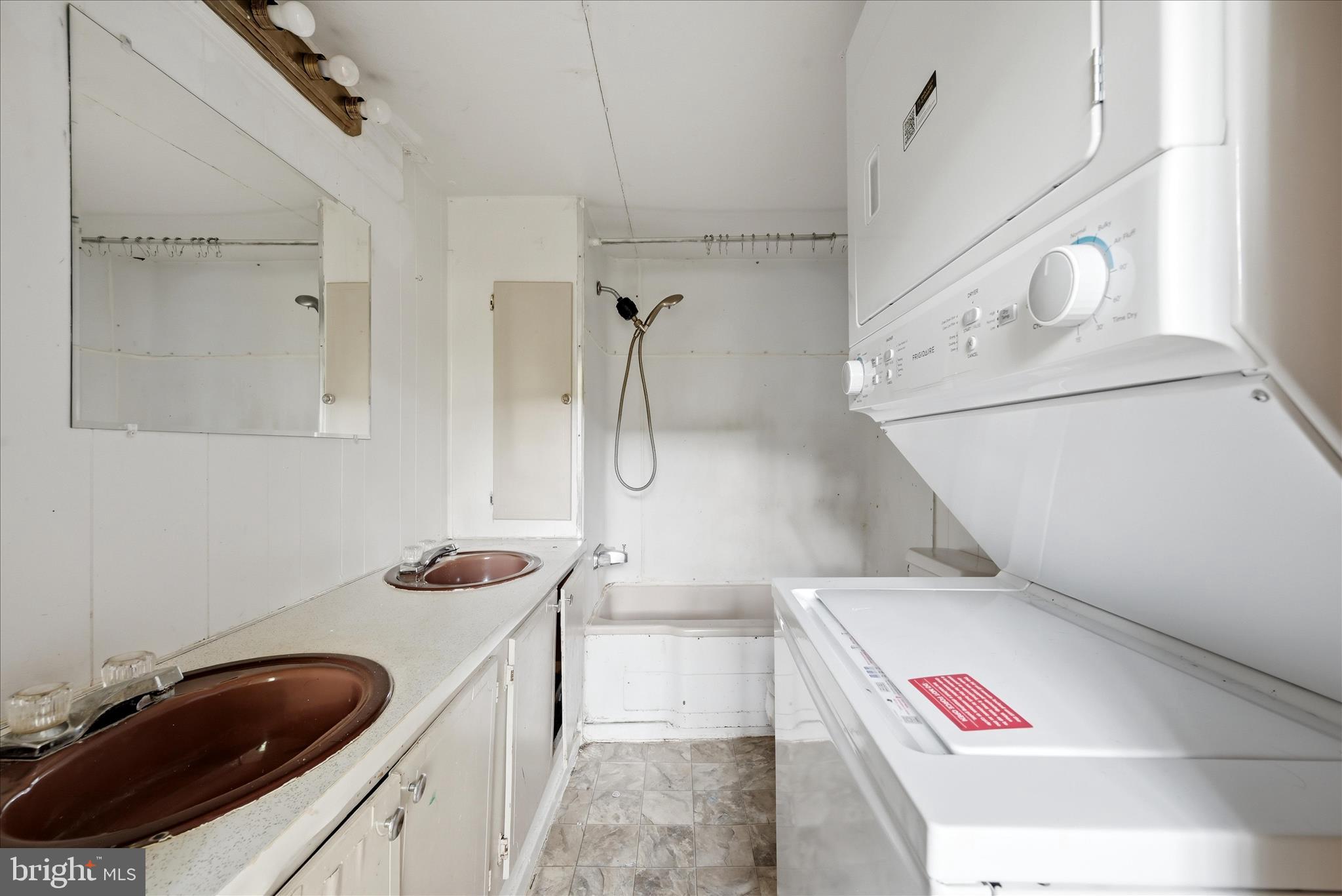 HARPERS FERRY CAMPSITES - Residential