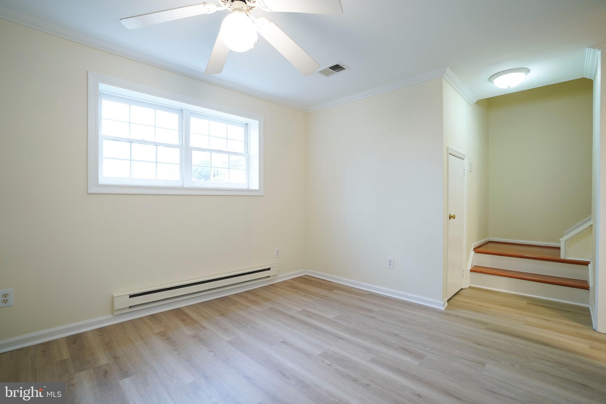COMPTON VALLEY ESTATES - Residential