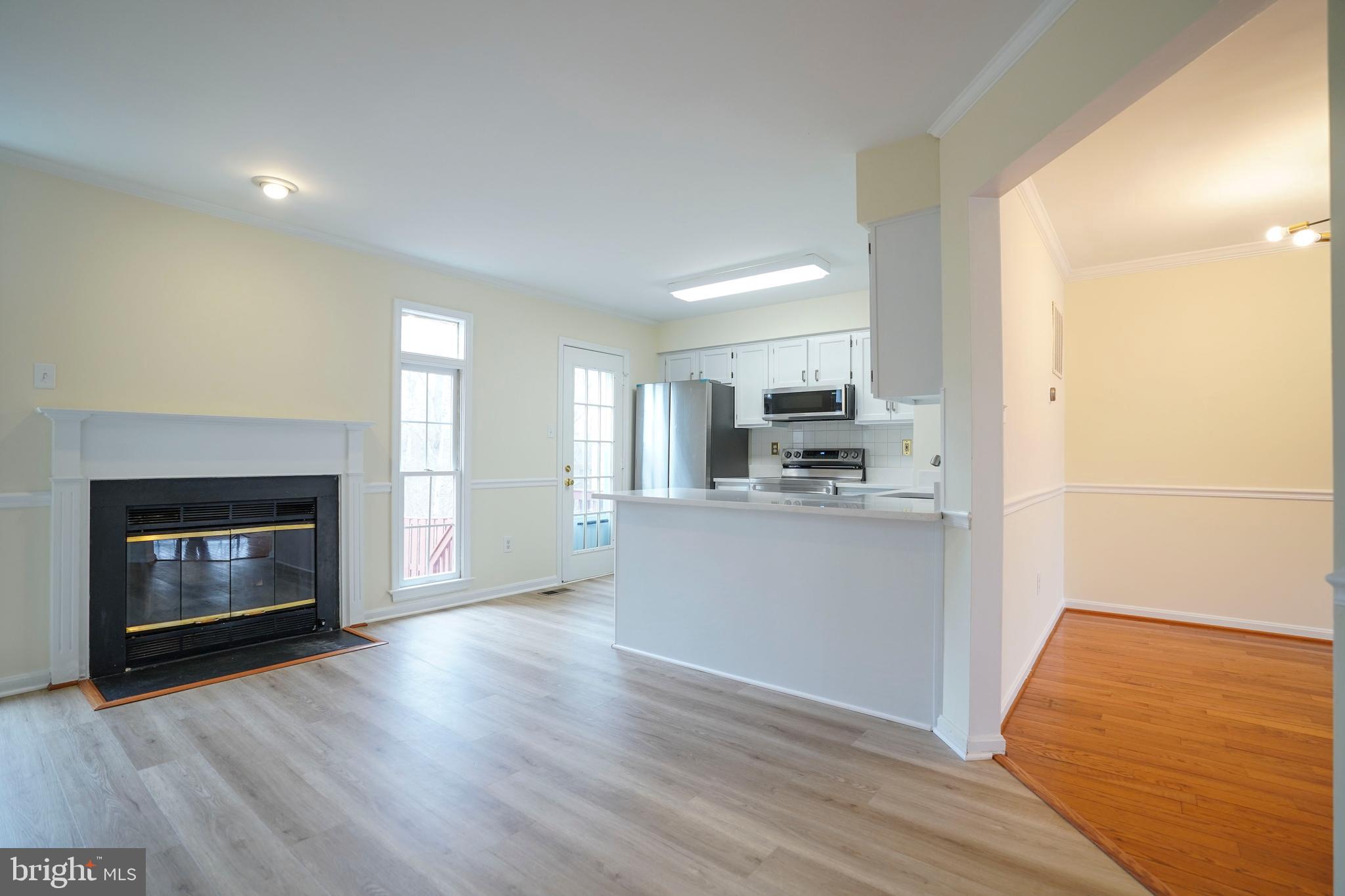COMPTON VALLEY ESTATES - Residential