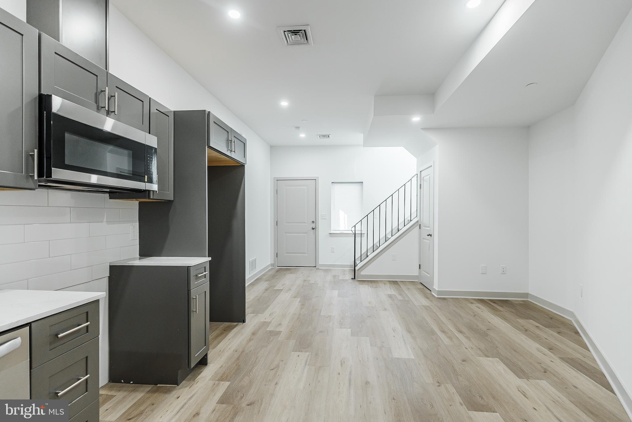 MANTUA - Residential