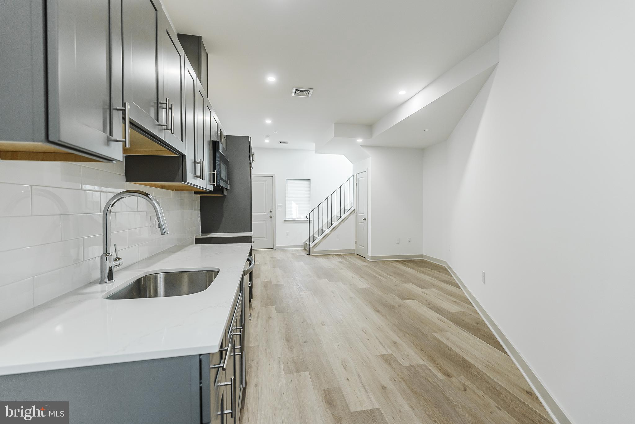 MANTUA - Residential