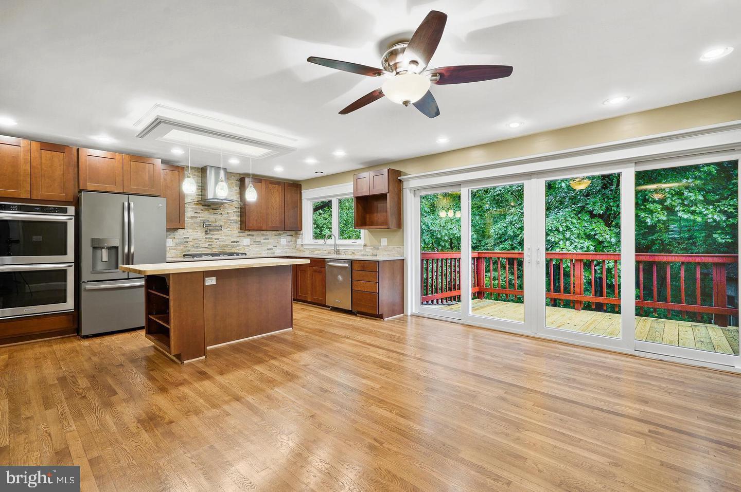 SLEEPY HOLLOW WOODS - Residential