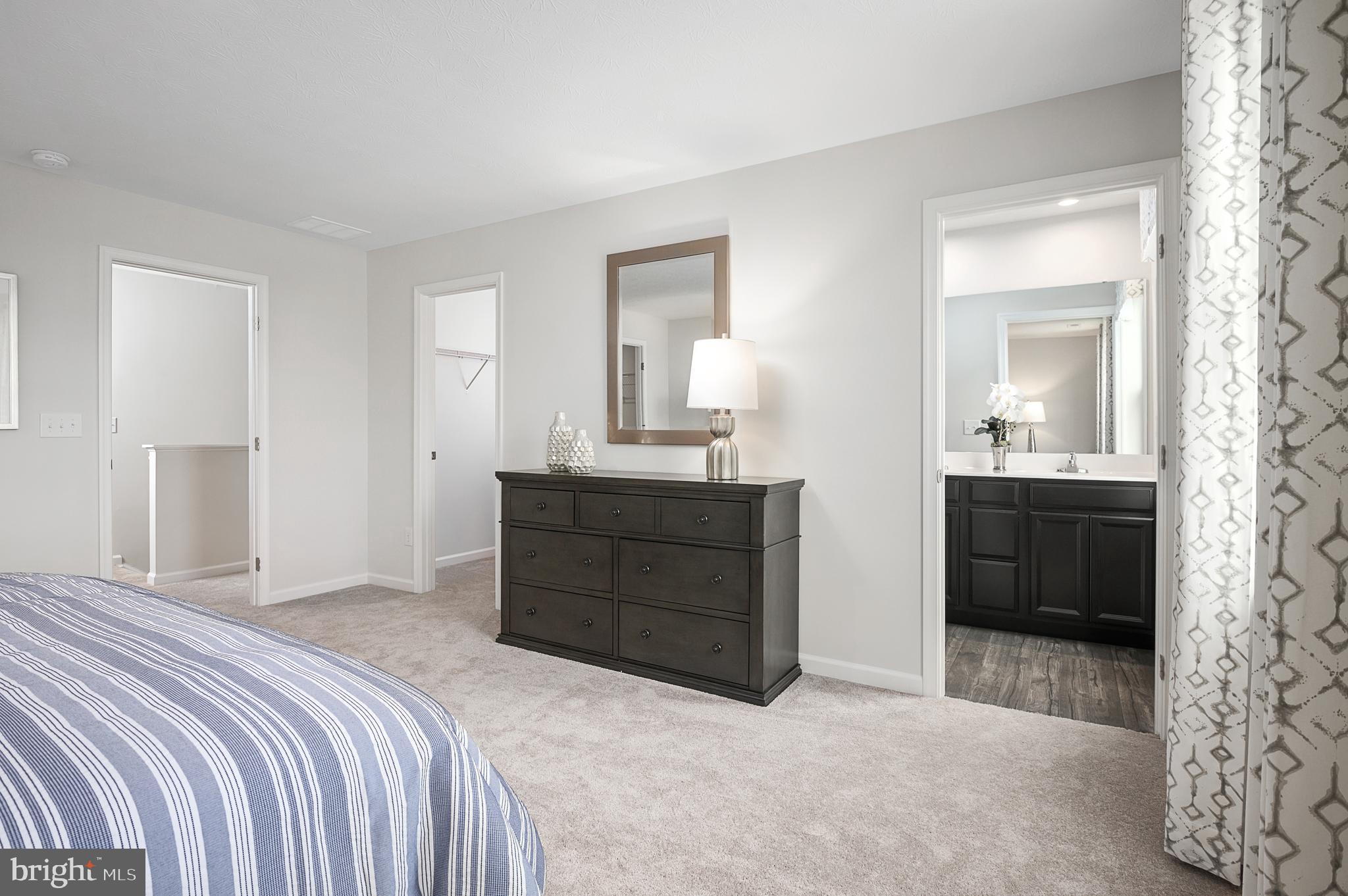 CARDINAL POINTE - Residential