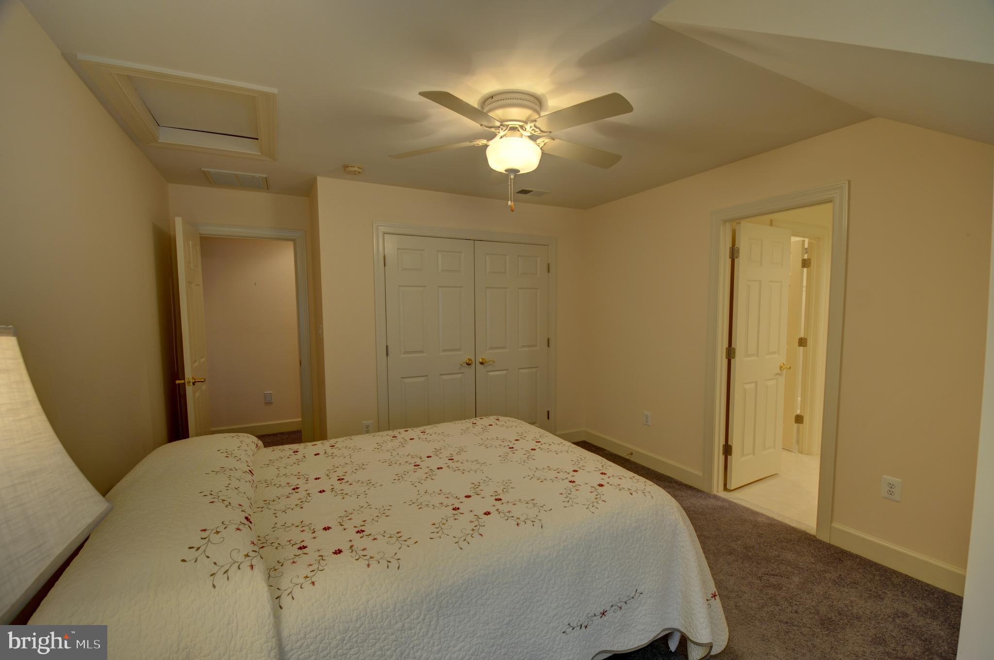 RELIANCE WOODS - Residential