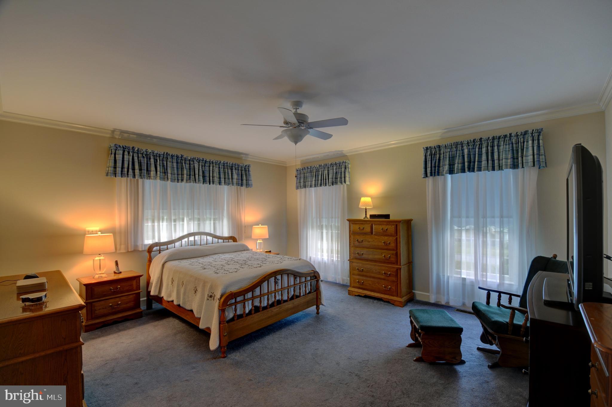 RELIANCE WOODS - Residential