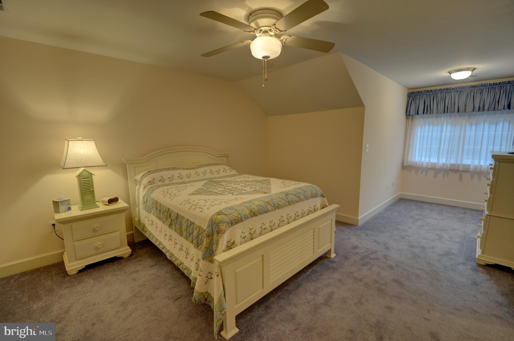 RELIANCE WOODS - Residential