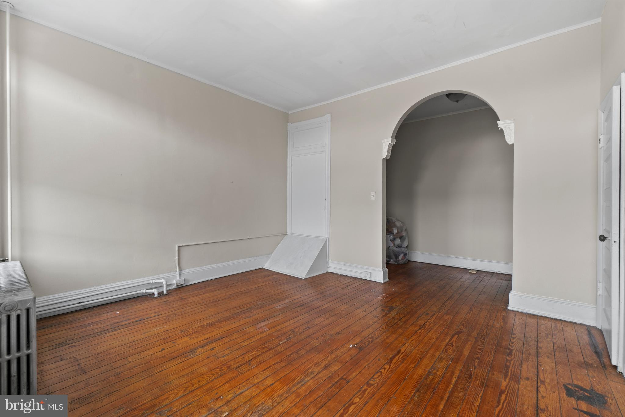 CHARLES VILLAGE - Commercial Sale