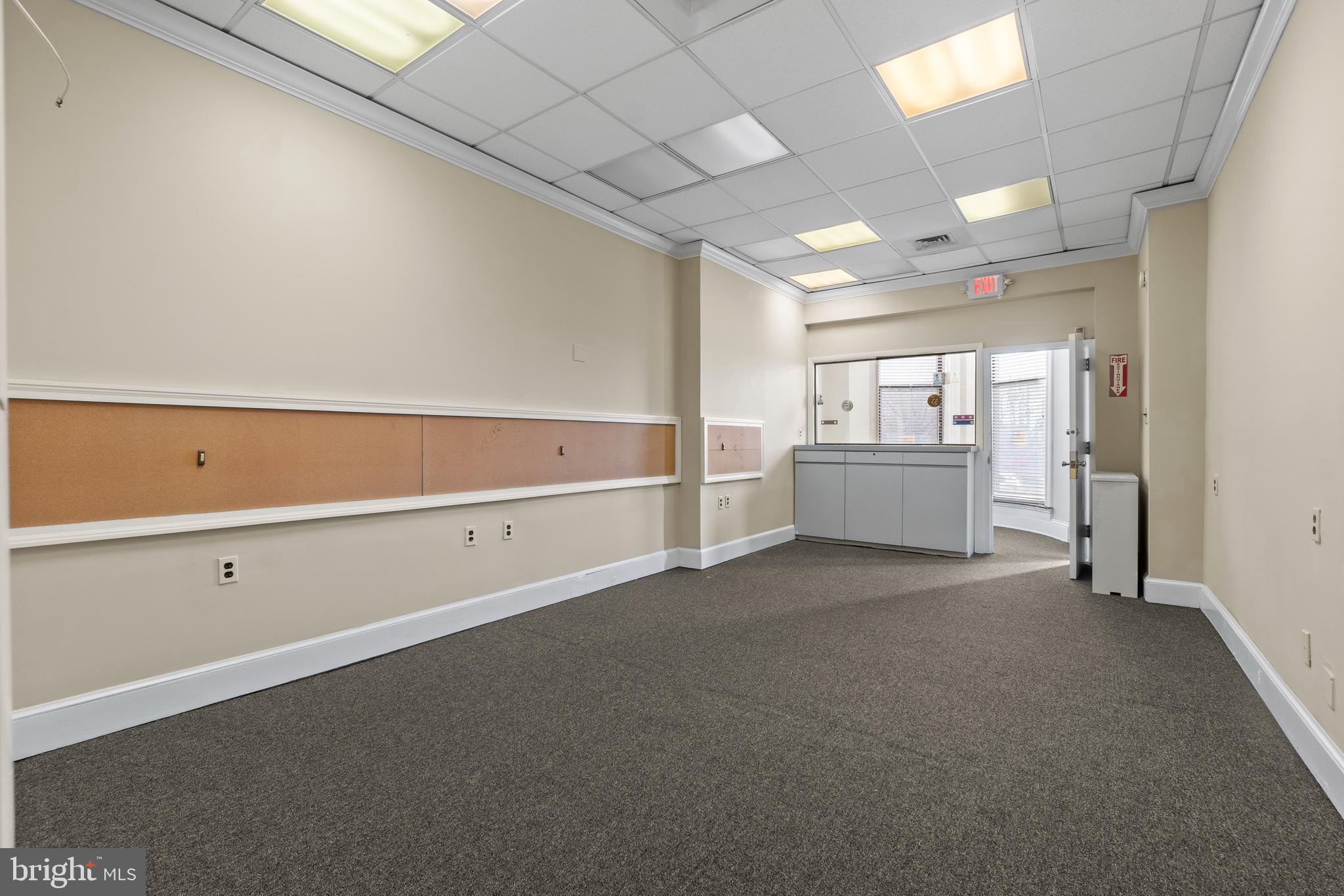 CHARLES VILLAGE - Commercial Sale