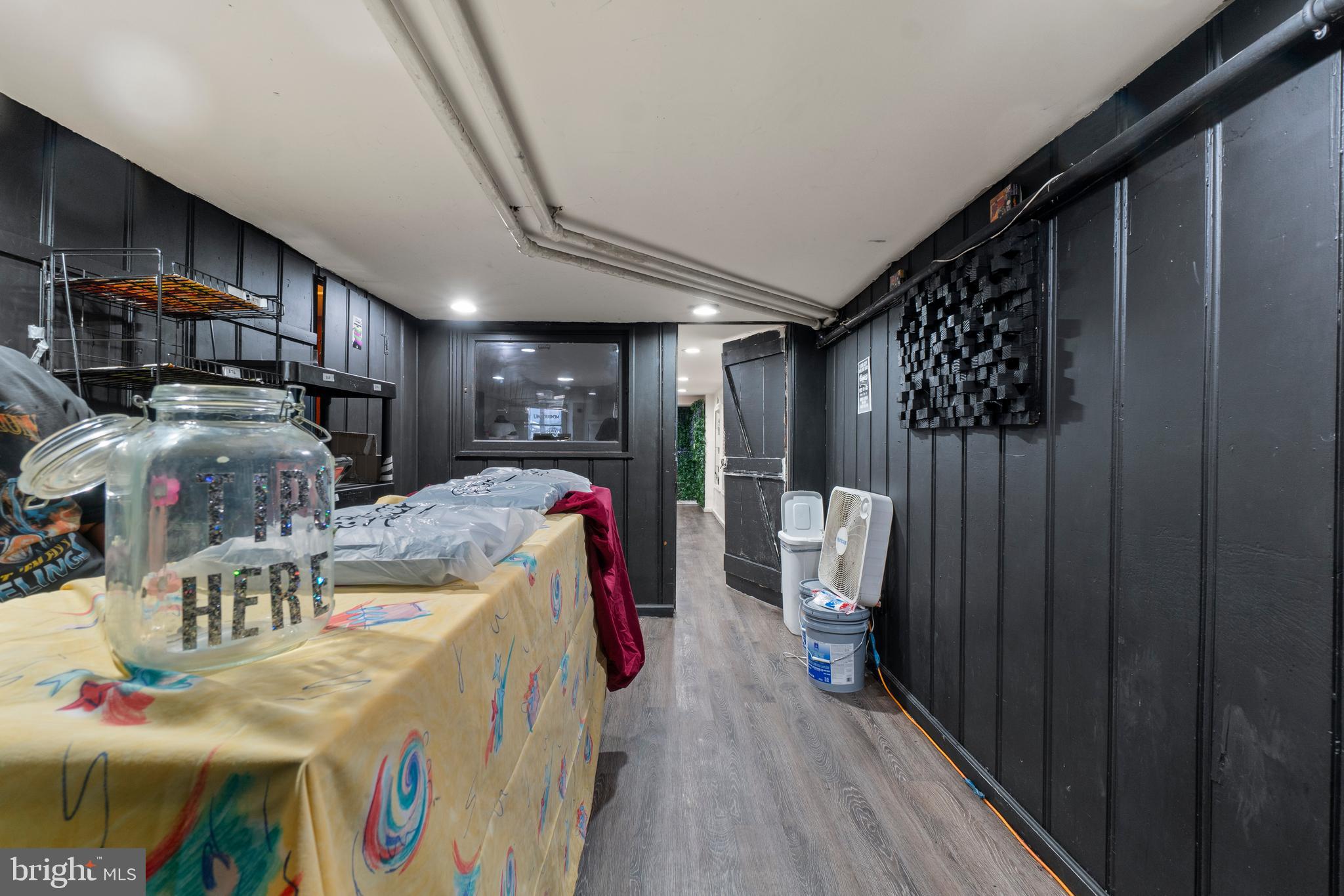 CHARLES VILLAGE - Commercial Sale