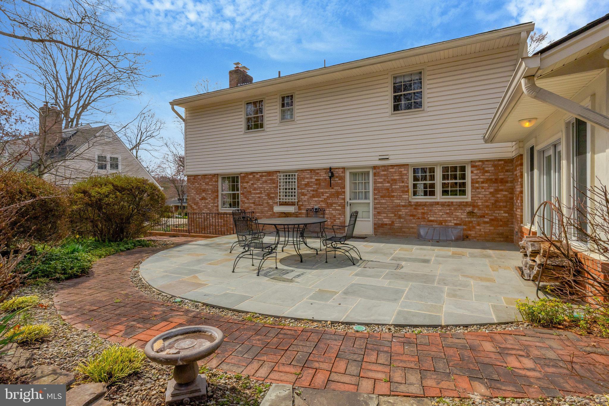 MANTUA - Residential