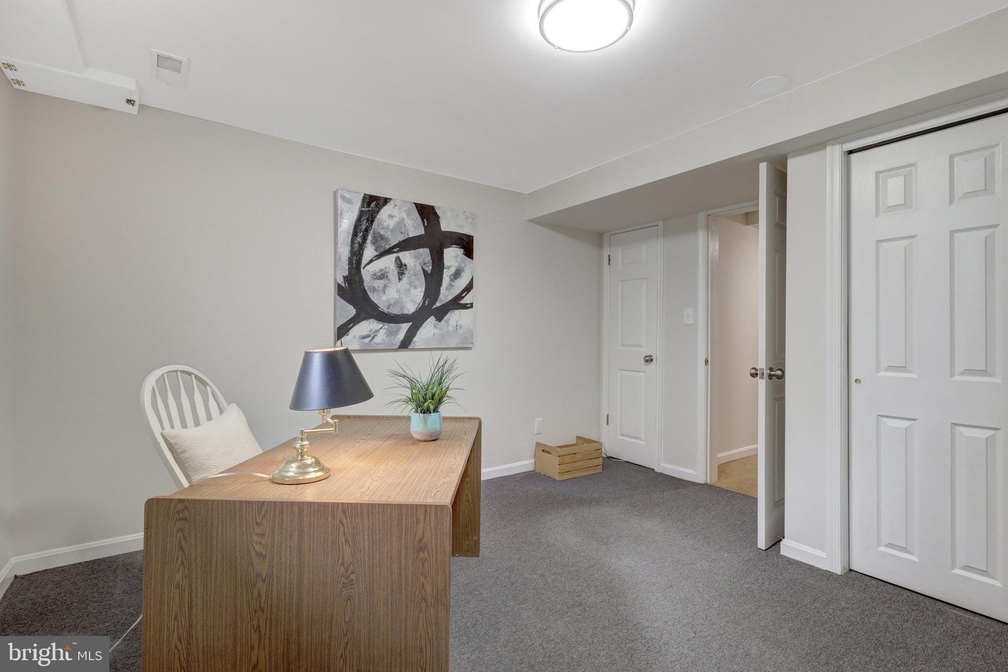 MANTUA - Residential