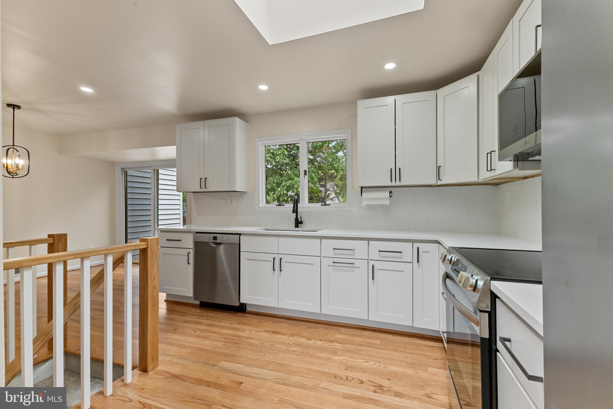 VIRGINIA HILLS - Residential