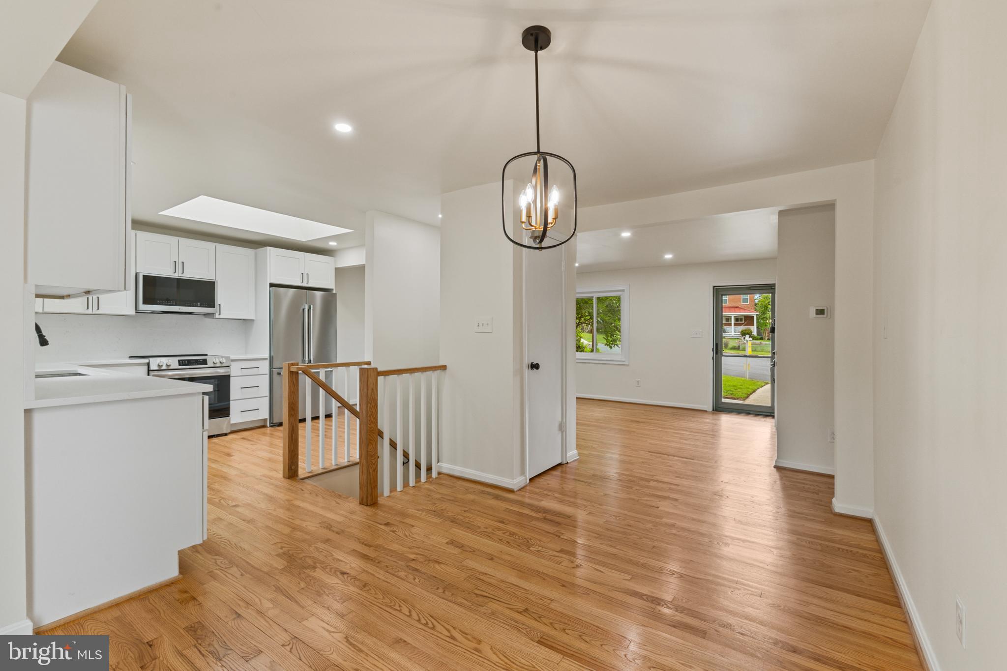 VIRGINIA HILLS - Residential