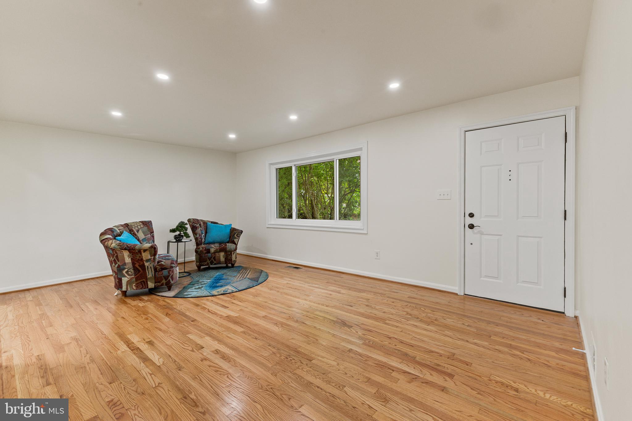 VIRGINIA HILLS - Residential