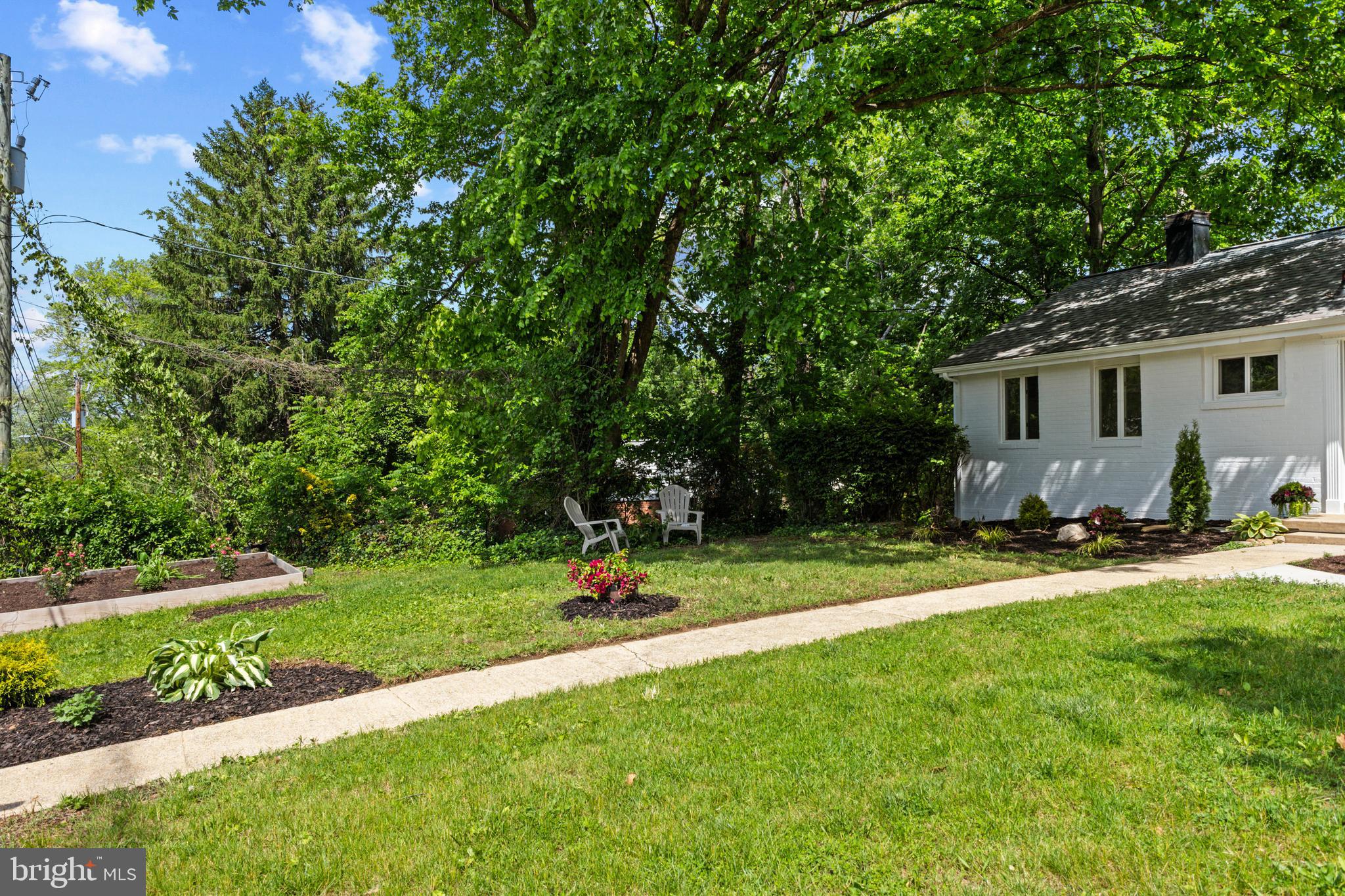 VIRGINIA HILLS - Residential