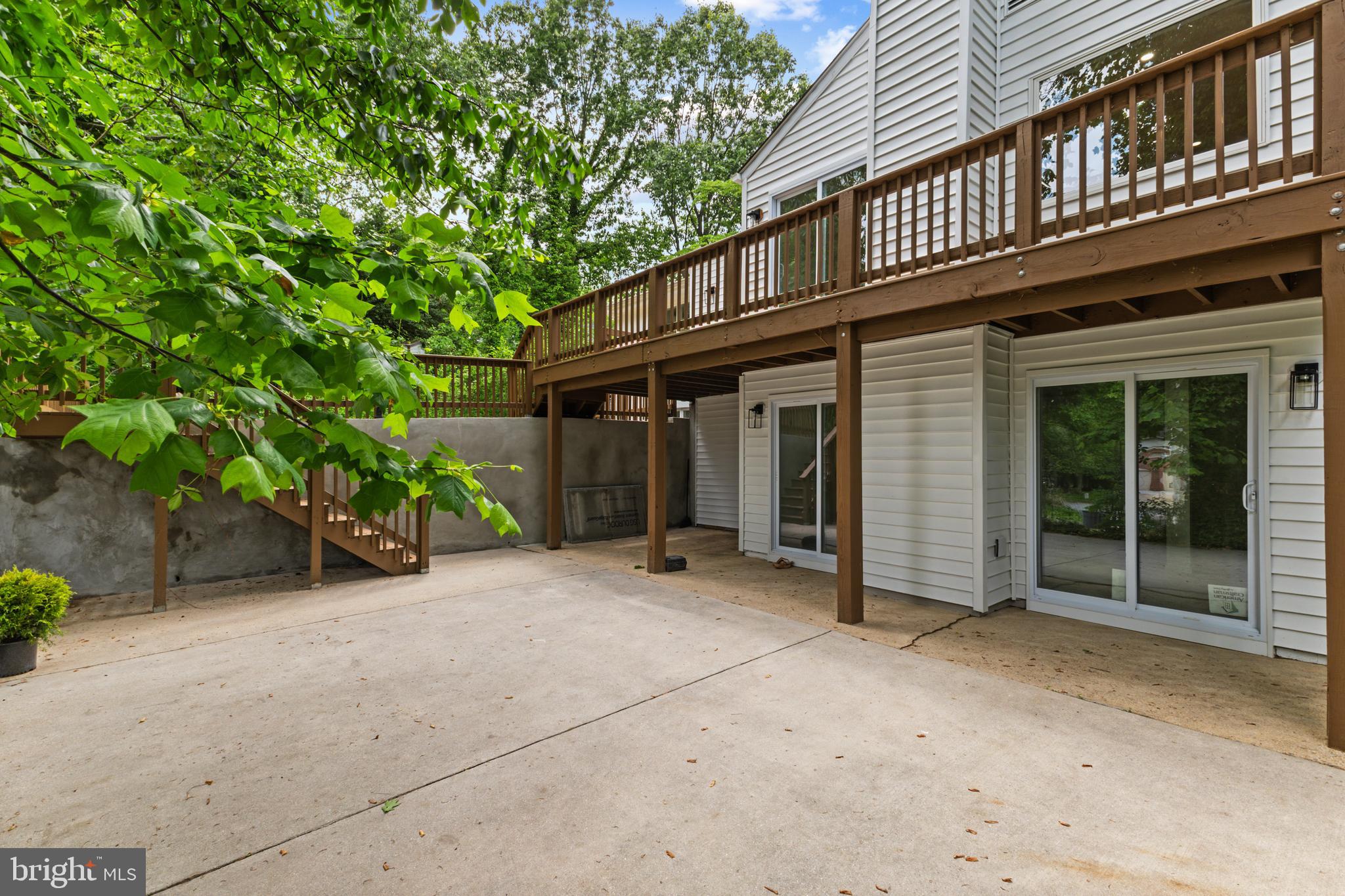 VIRGINIA HILLS - Residential
