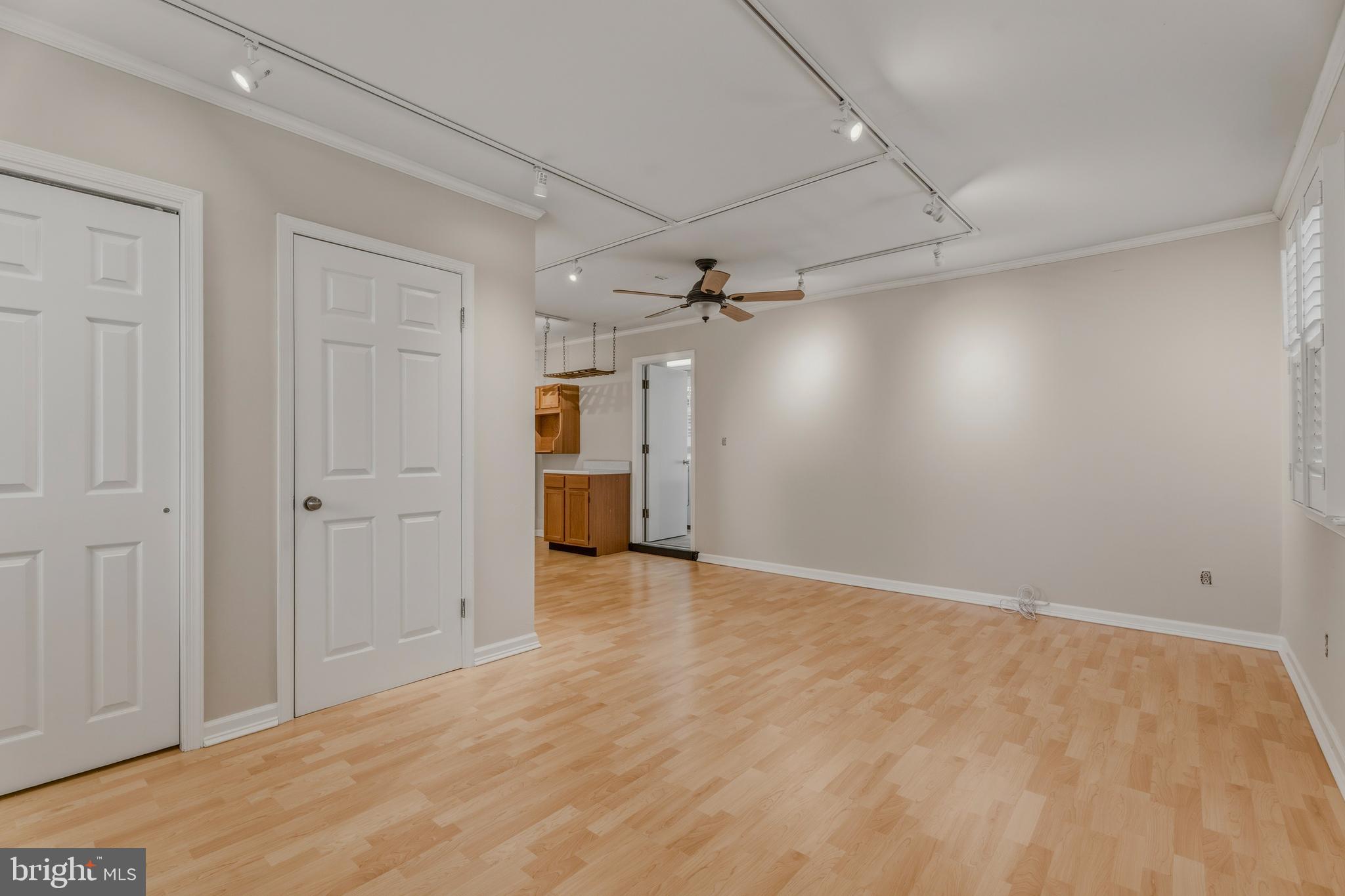 BRANDYWINE FARMS - Residential