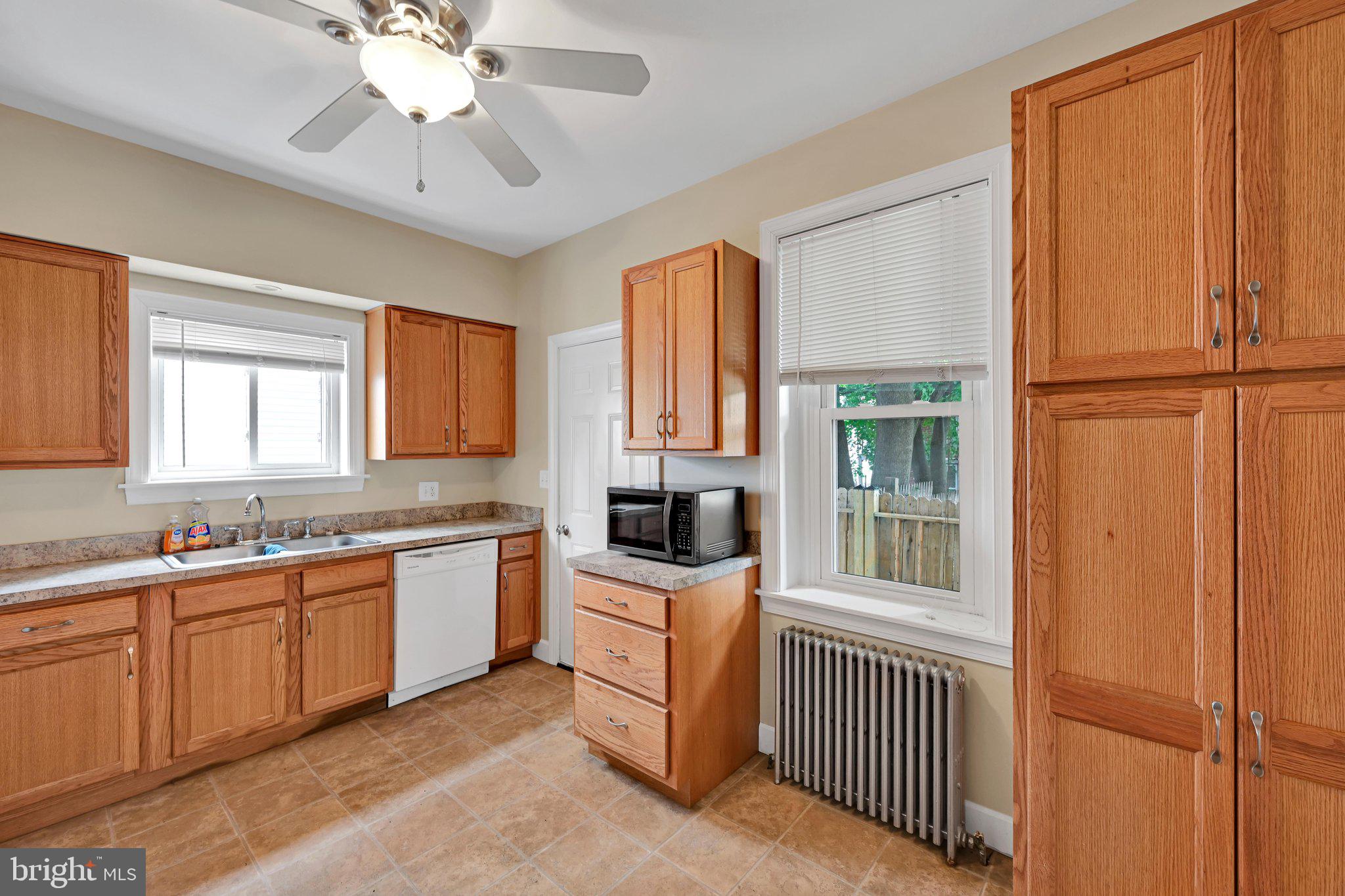 POTTSVILLE - Residential