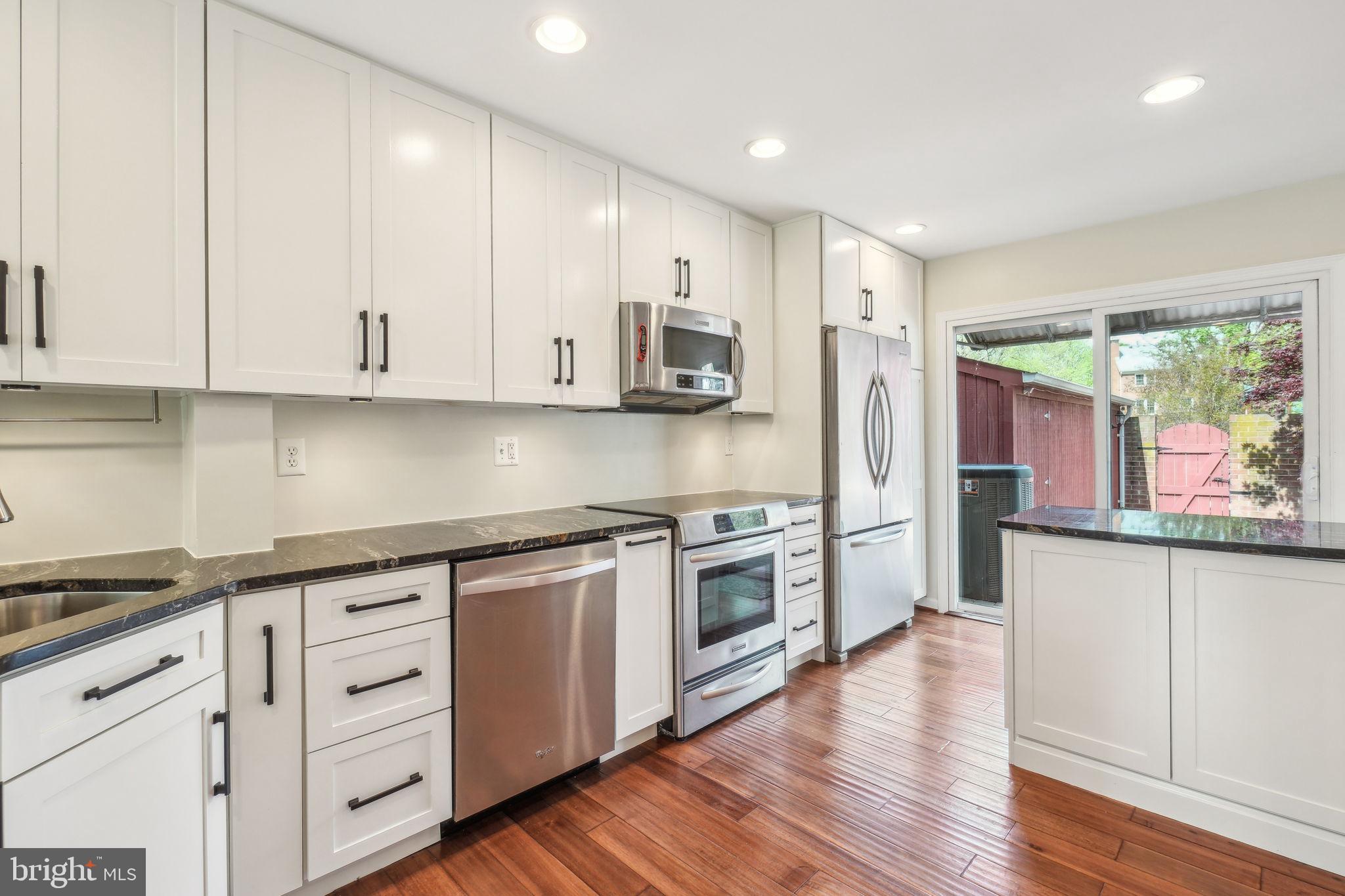 CHARLESTOWN - Residential