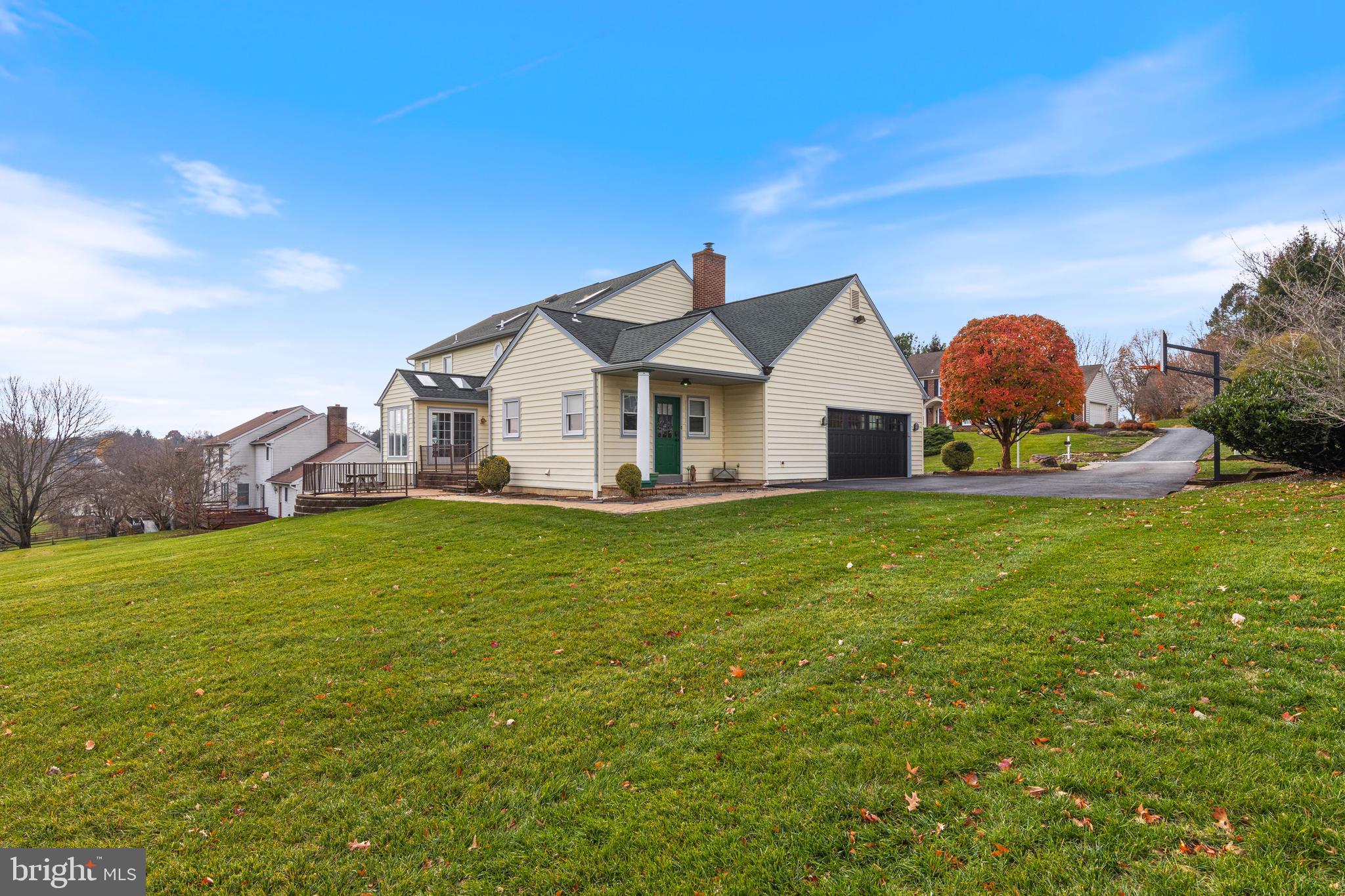 BOW TREE - Residential