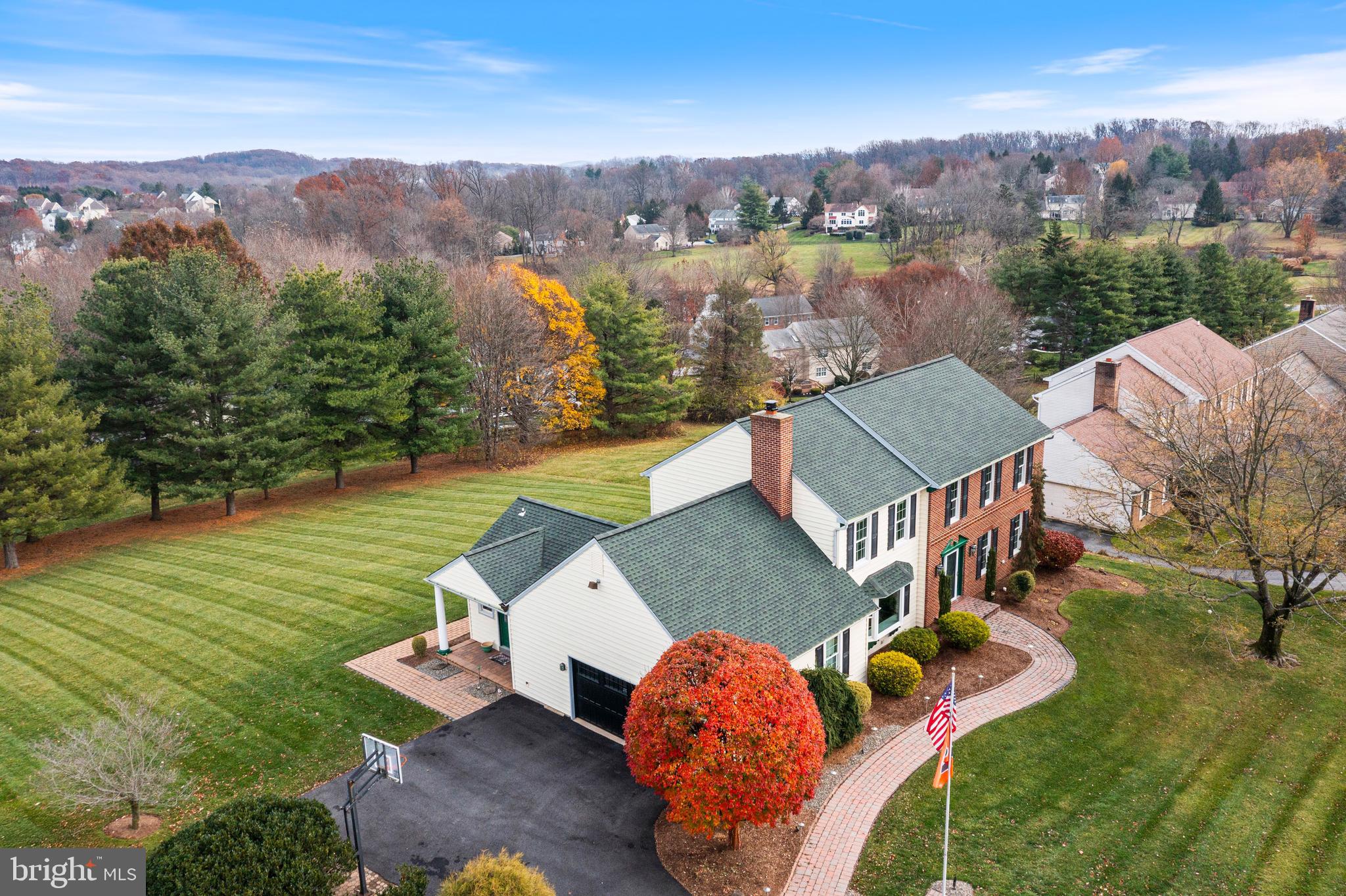 BOW TREE - Residential