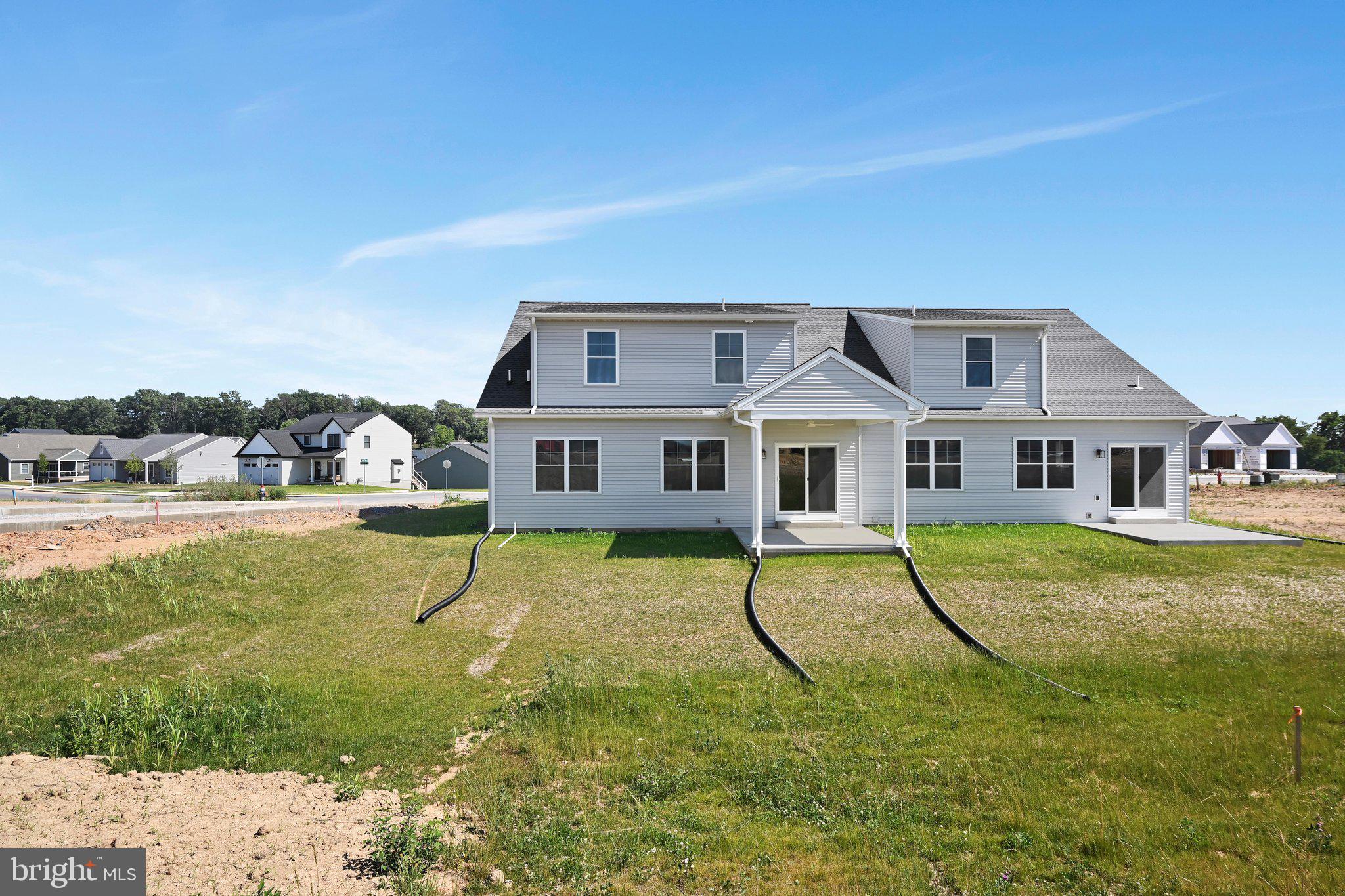 STONEYBROOK OF ELIZABETHTOWN - Residential