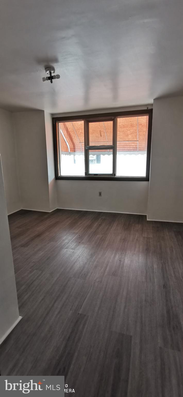 PHILADELPHIA (SOUTH) - Residential