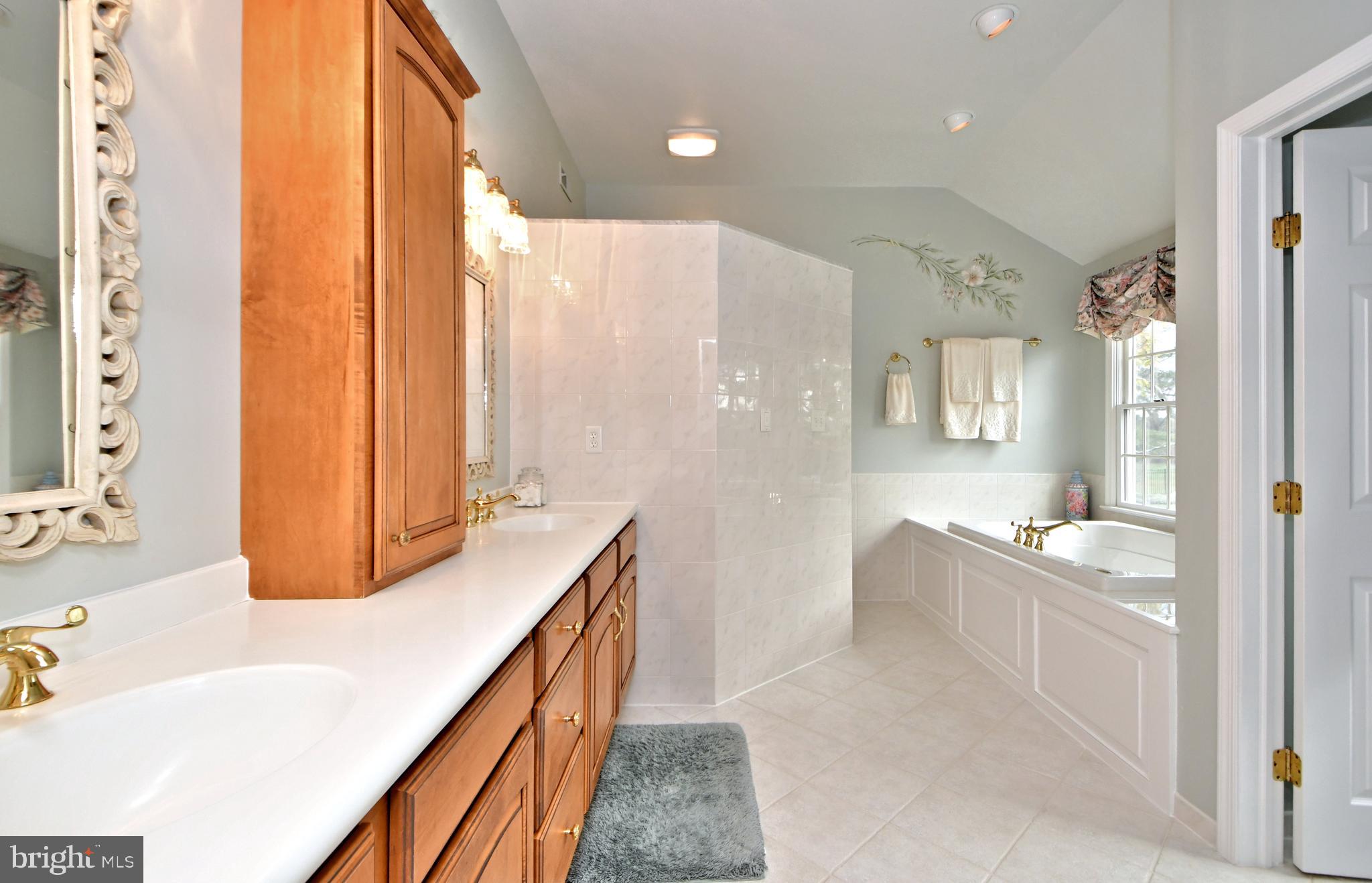 000 - Residential